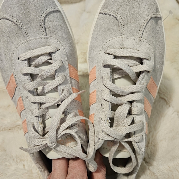 Adidas Women's Gray and Peach Sneakers - Picture 9 of 10